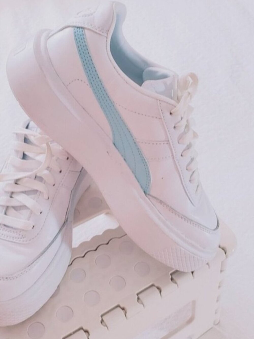 PUMA White + Mint Blue Platform OSLO MAJA Sneakers
